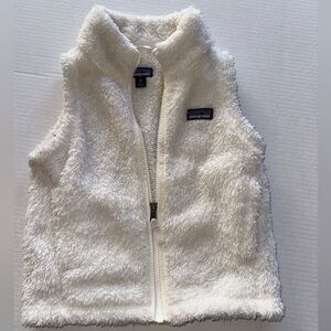 Patagonia Youth XS (5-6) Jacket/Vest Birch White Fuzzy Fleece Girls